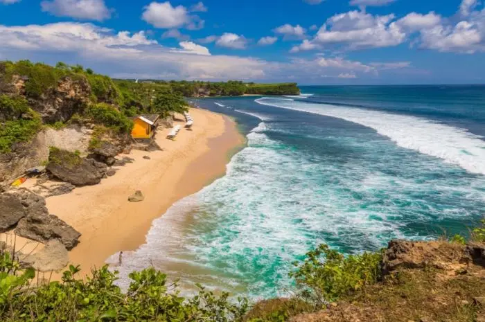 Take A Peek At the Charm of Melasti Beach Bali, a Hidden Marine Paradise in Badung